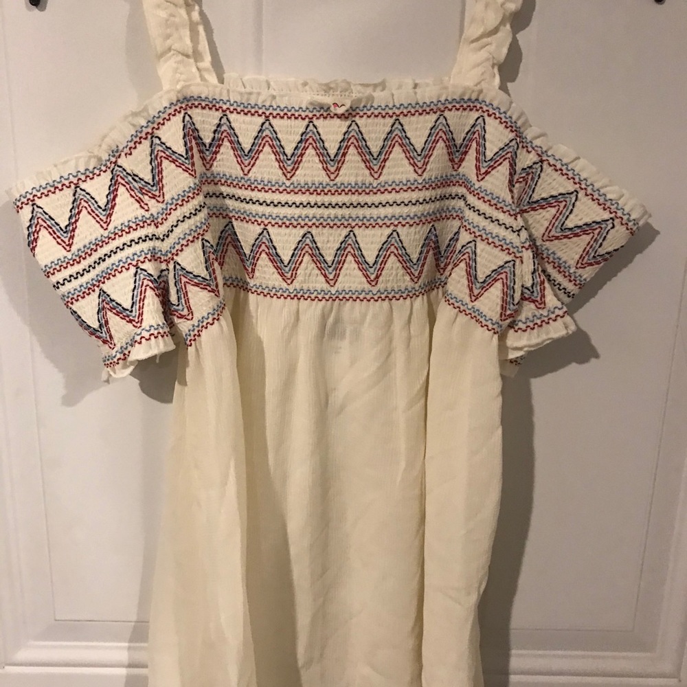 Juniors Off shoulder Top Size:XL Color:Cream